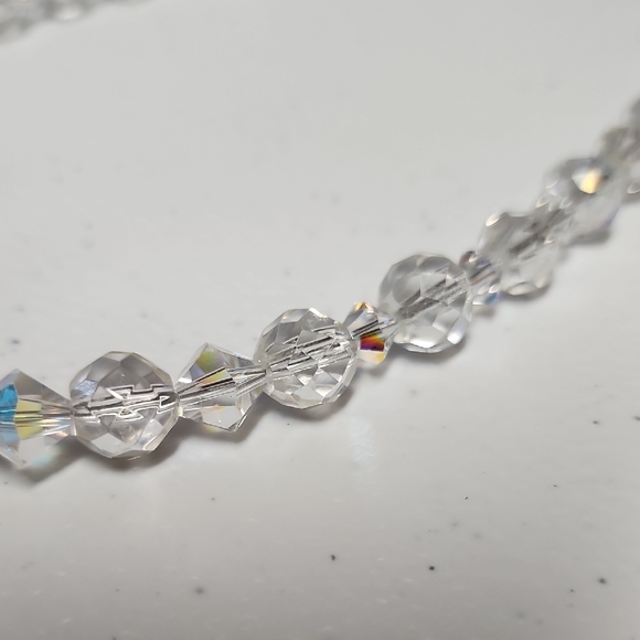 Elegant Crystal Necklace 20 inch Glow  0002 - Picture 8 of 16